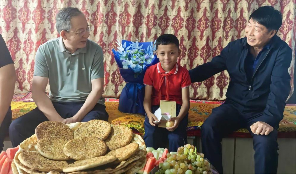 市残联赴和田地区开展对口支援交流调研